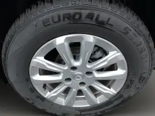 Vehicle image thumbnail, number 16