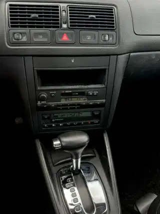 Vehicle image thumbnail, number 13