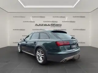 Vehicle image thumbnail, number 4