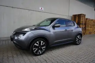 Vehicle image thumbnail, number 4