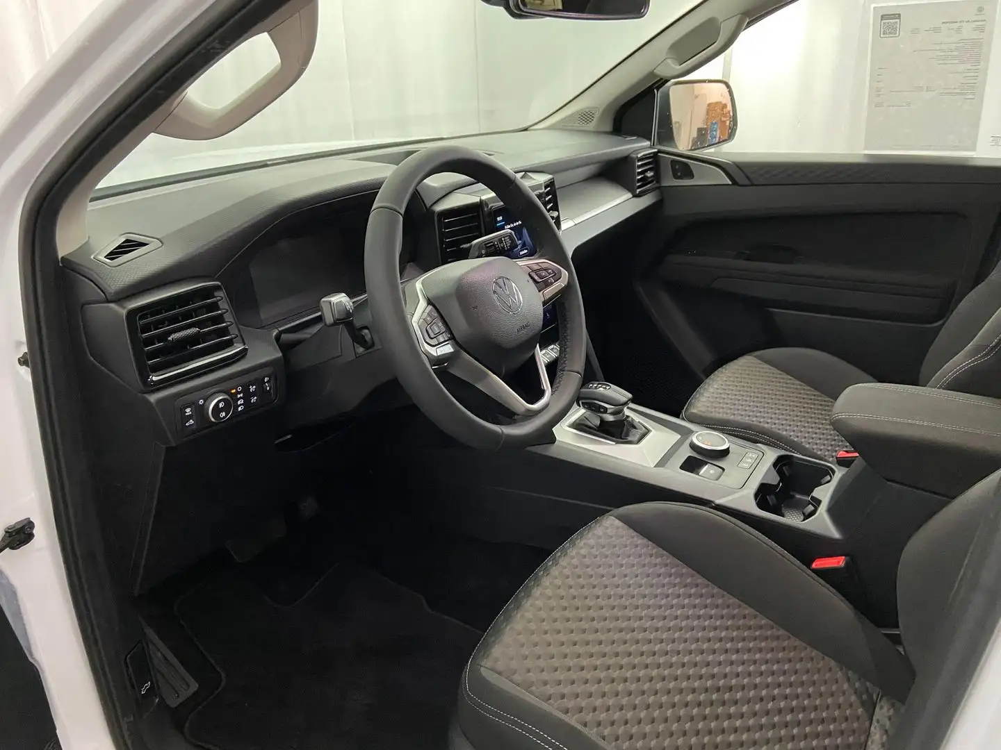 Vehicle image, number 7