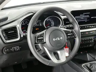 Vehicle image thumbnail, number 10
