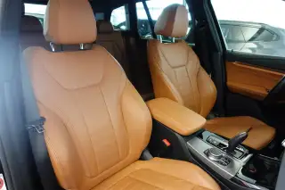 Vehicle image thumbnail, number 7