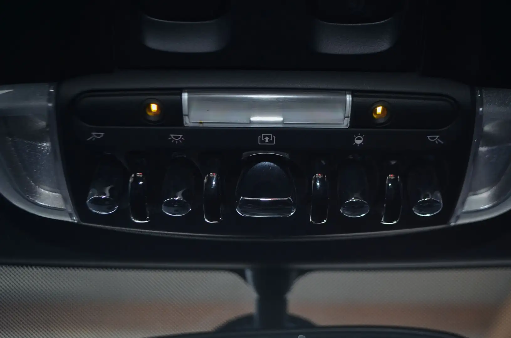 Vehicle image, number 19