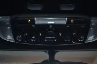 Vehicle image thumbnail, number 19