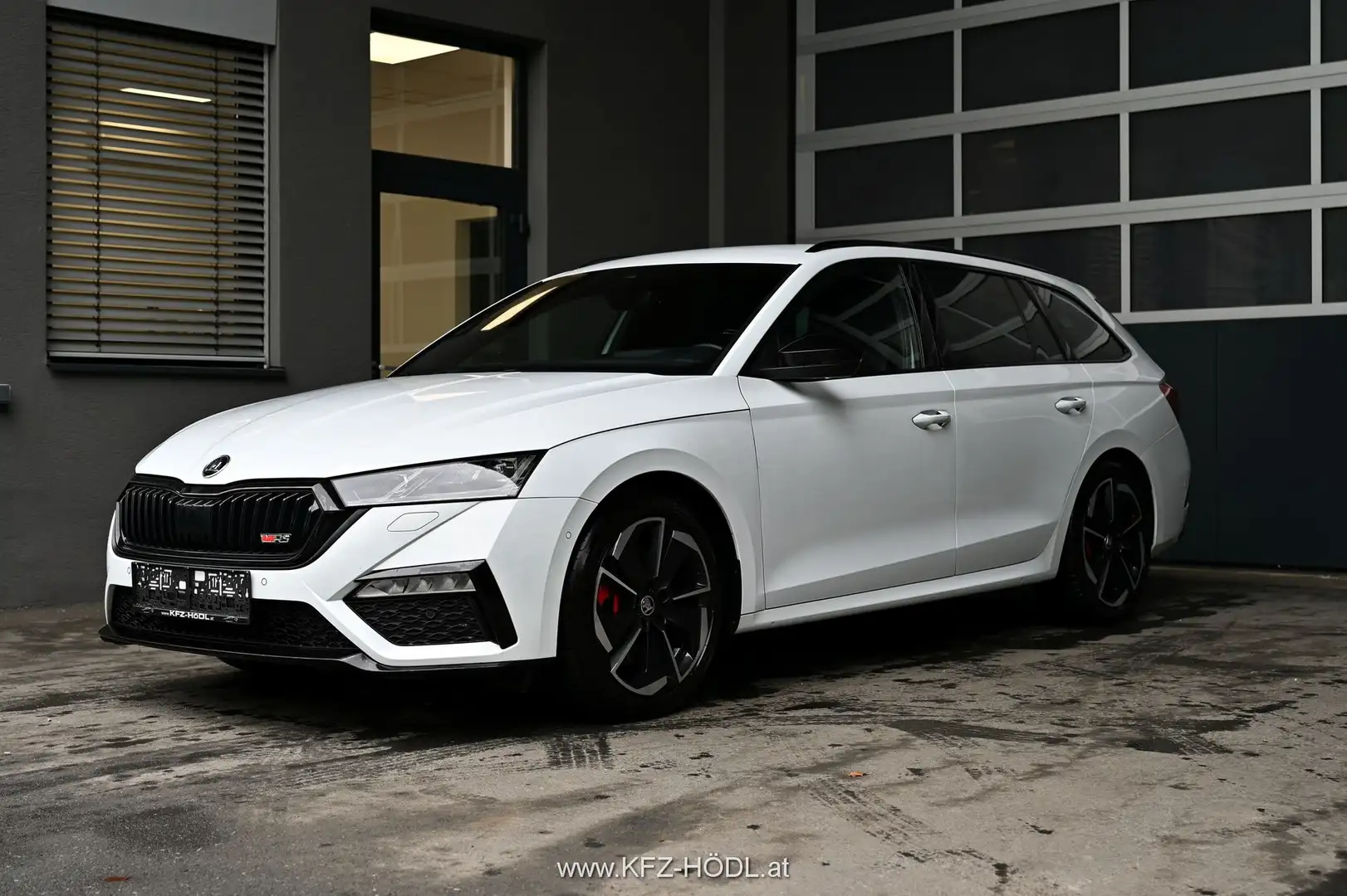 Vehicle image, number 1