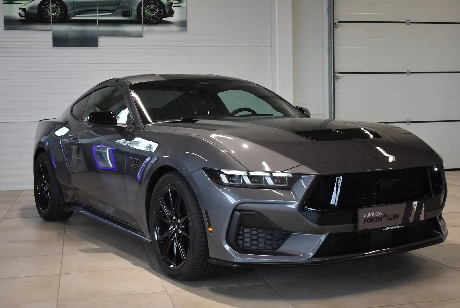 Vehicle image, number 1