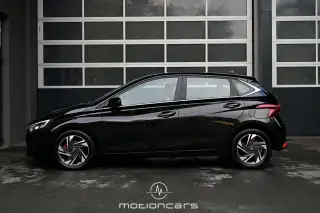 Vehicle image thumbnail, number 6
