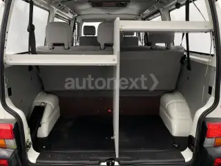 Vehicle image thumbnail, number 13