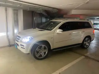 Vehicle image thumbnail, number 1