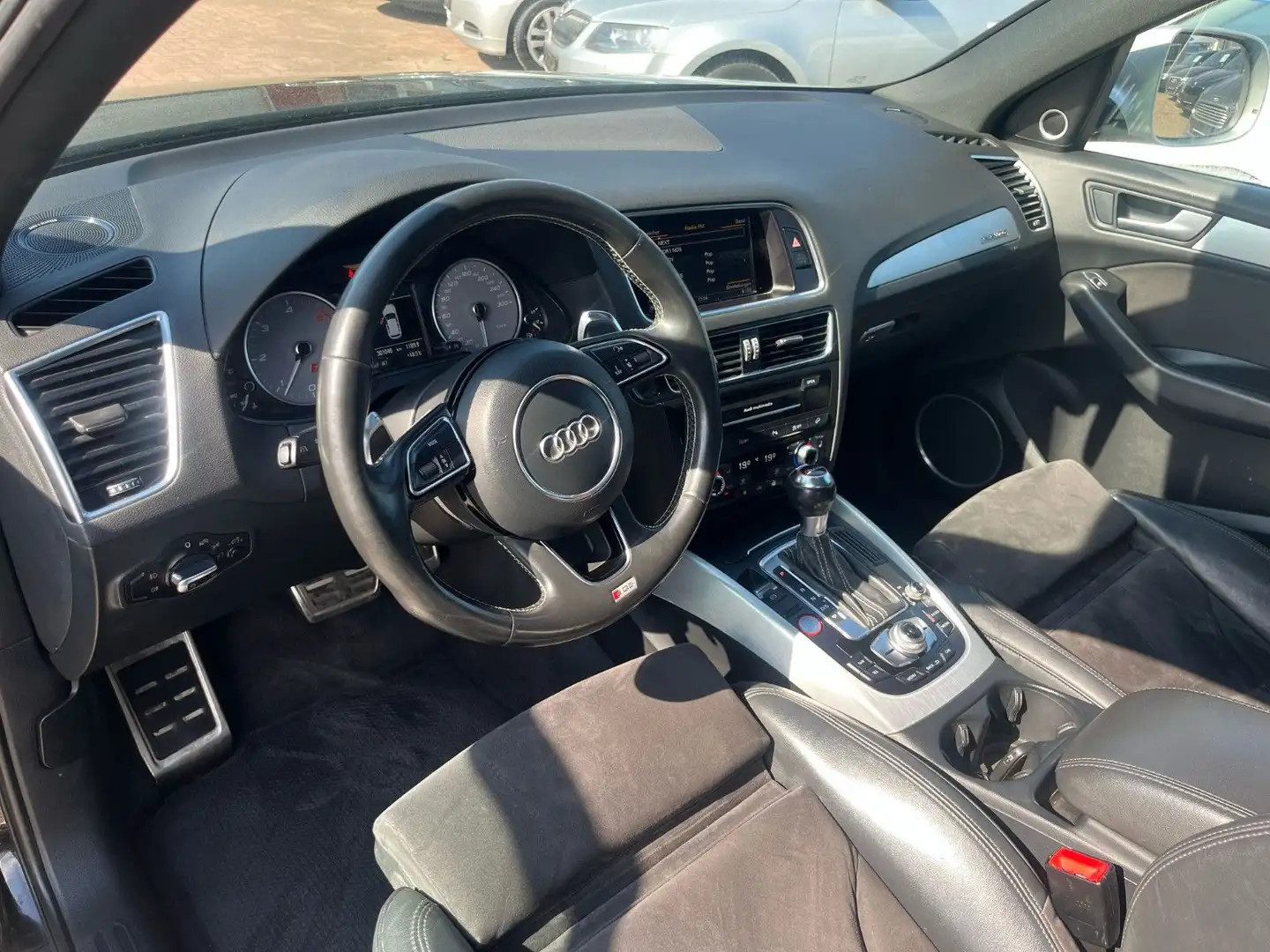 Vehicle image, number 7