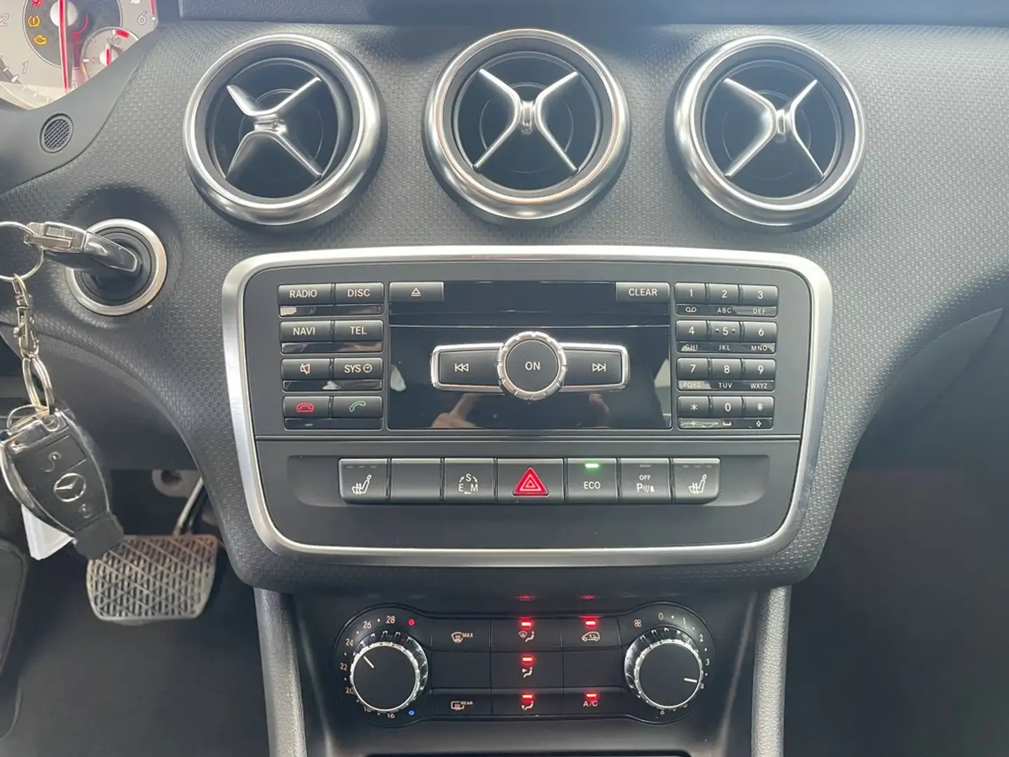 Vehicle image, number 11