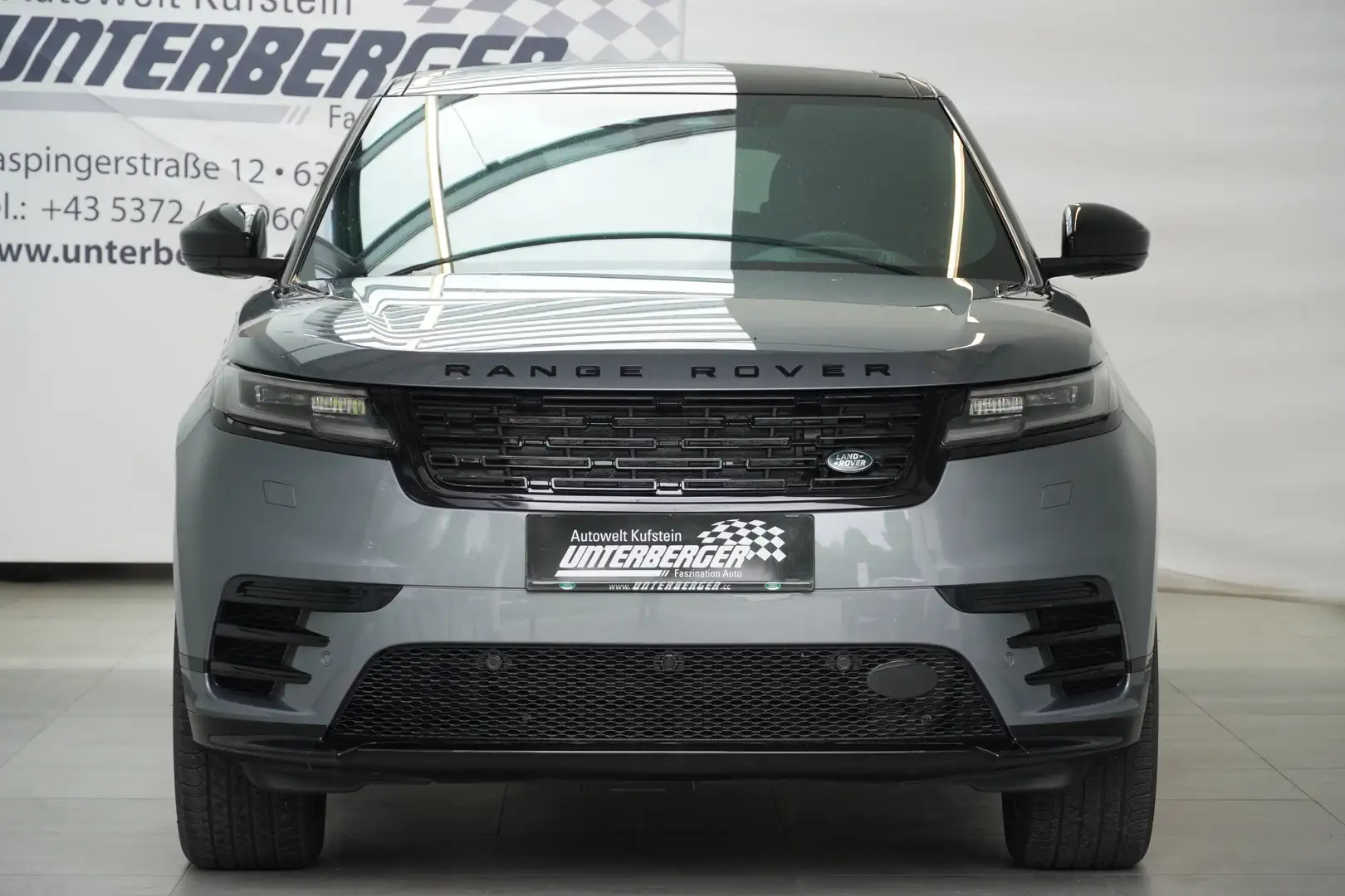 Vehicle image, number 4