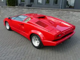 Vehicle image thumbnail, number 6