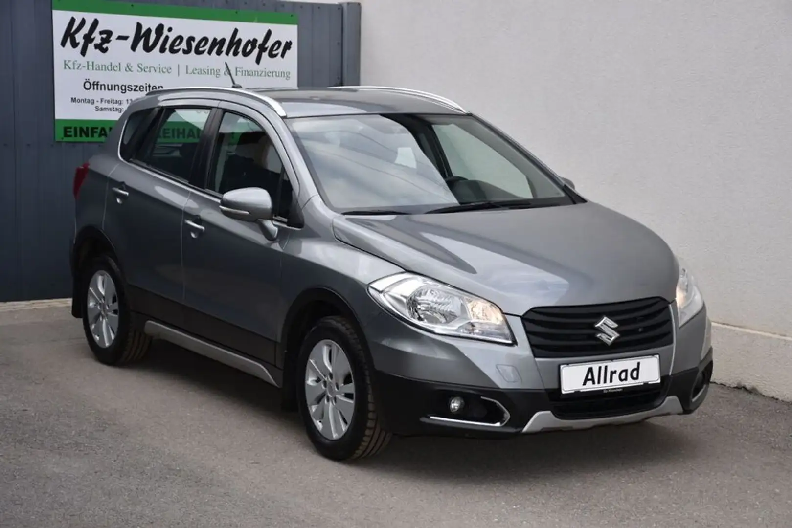Vehicle image, number 1