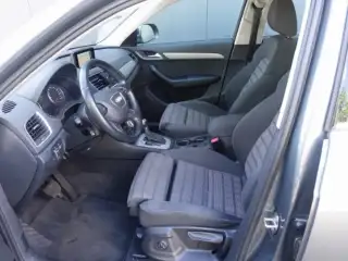 Vehicle image thumbnail, number 3