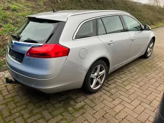 Vehicle image thumbnail, number 3