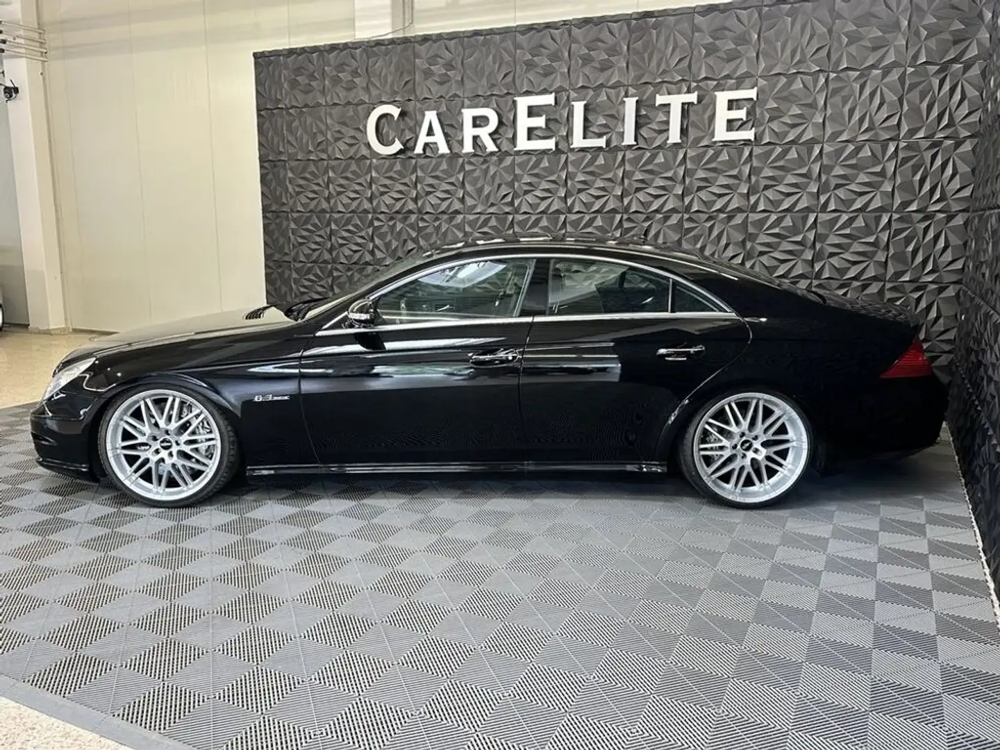 Vehicle image, number 7