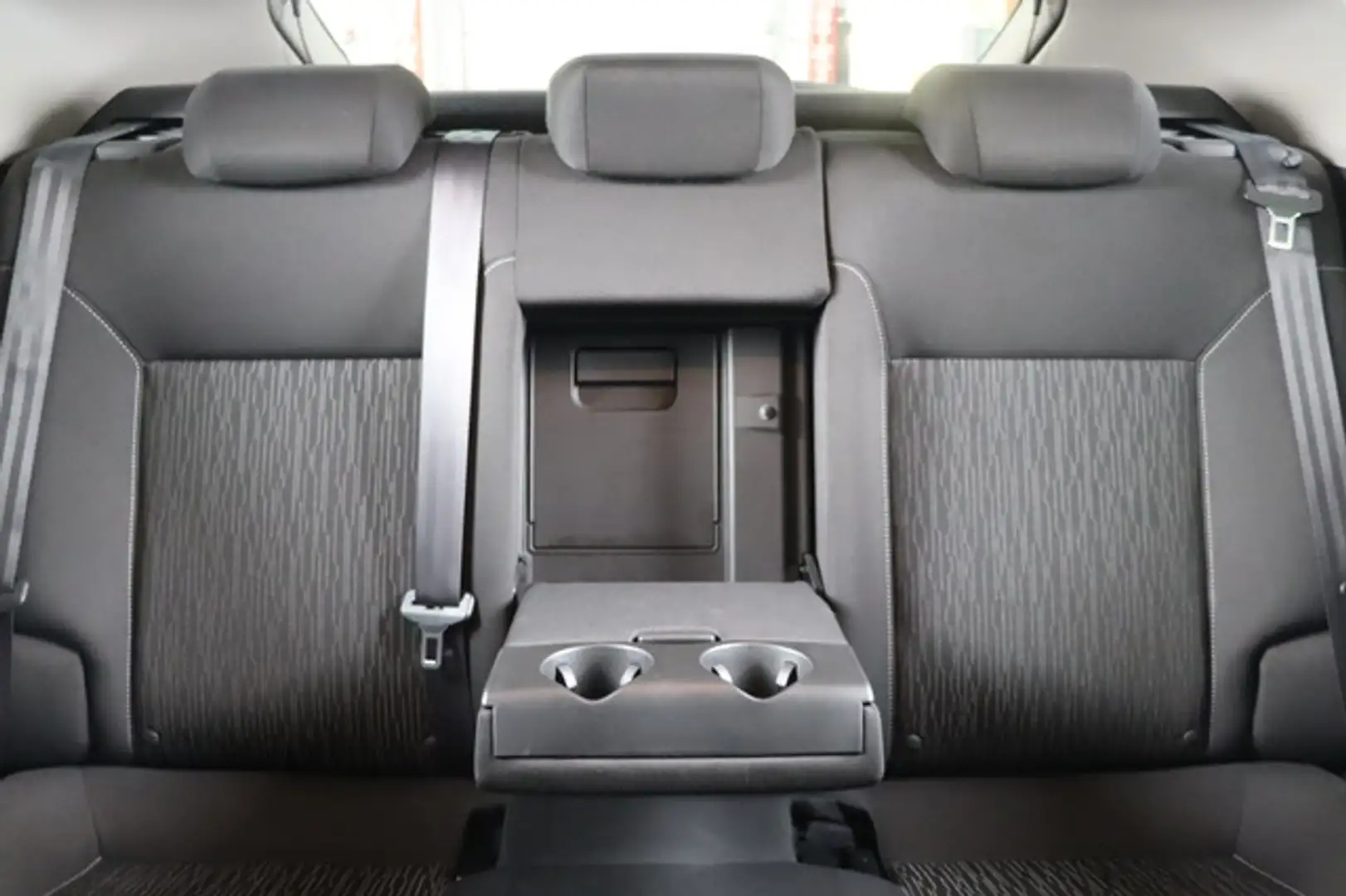 Vehicle image, number 17