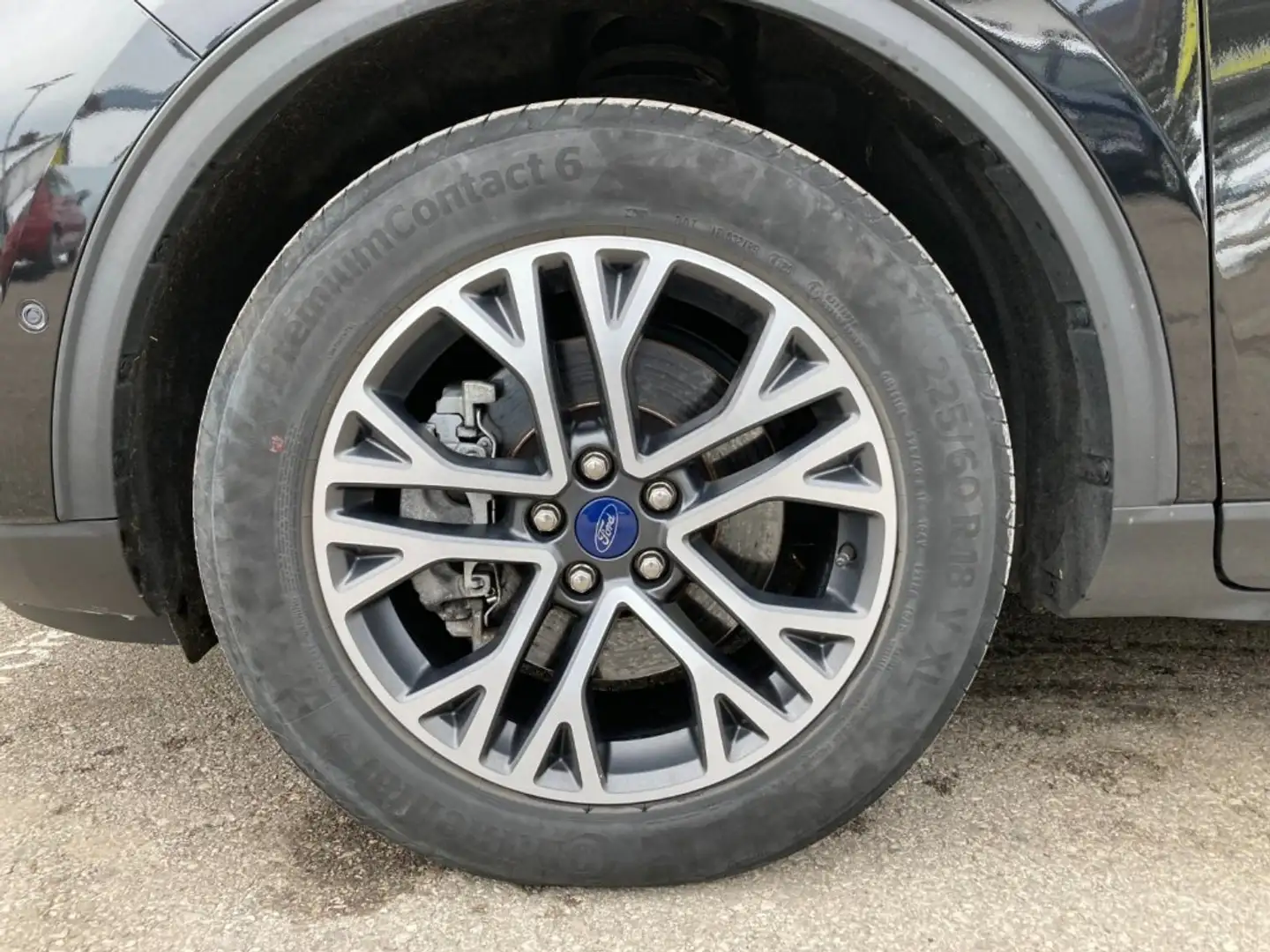 Vehicle image, number 6