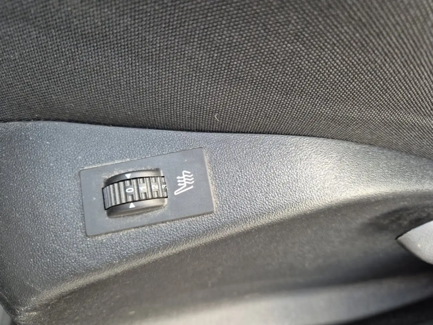 Vehicle image, number 18