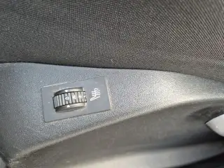Vehicle image thumbnail, number 18