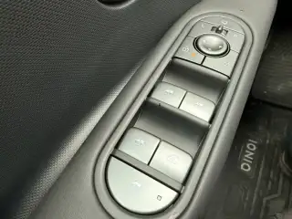 Vehicle image thumbnail, number 11