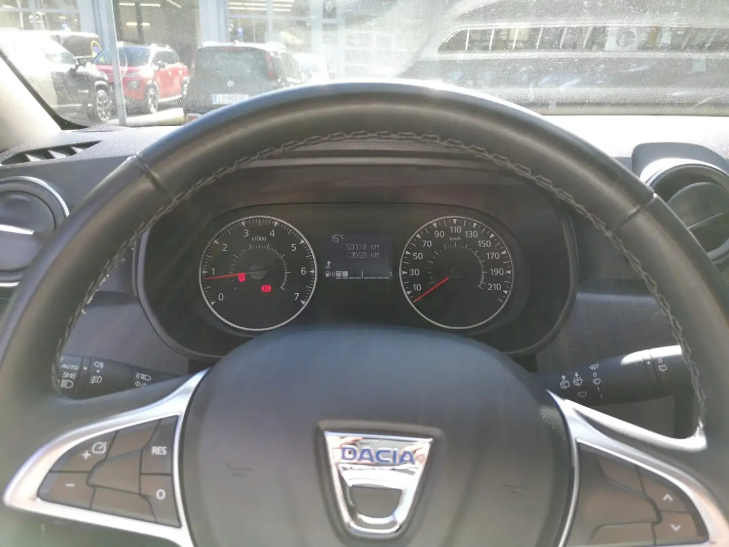 Vehicle image, number 14