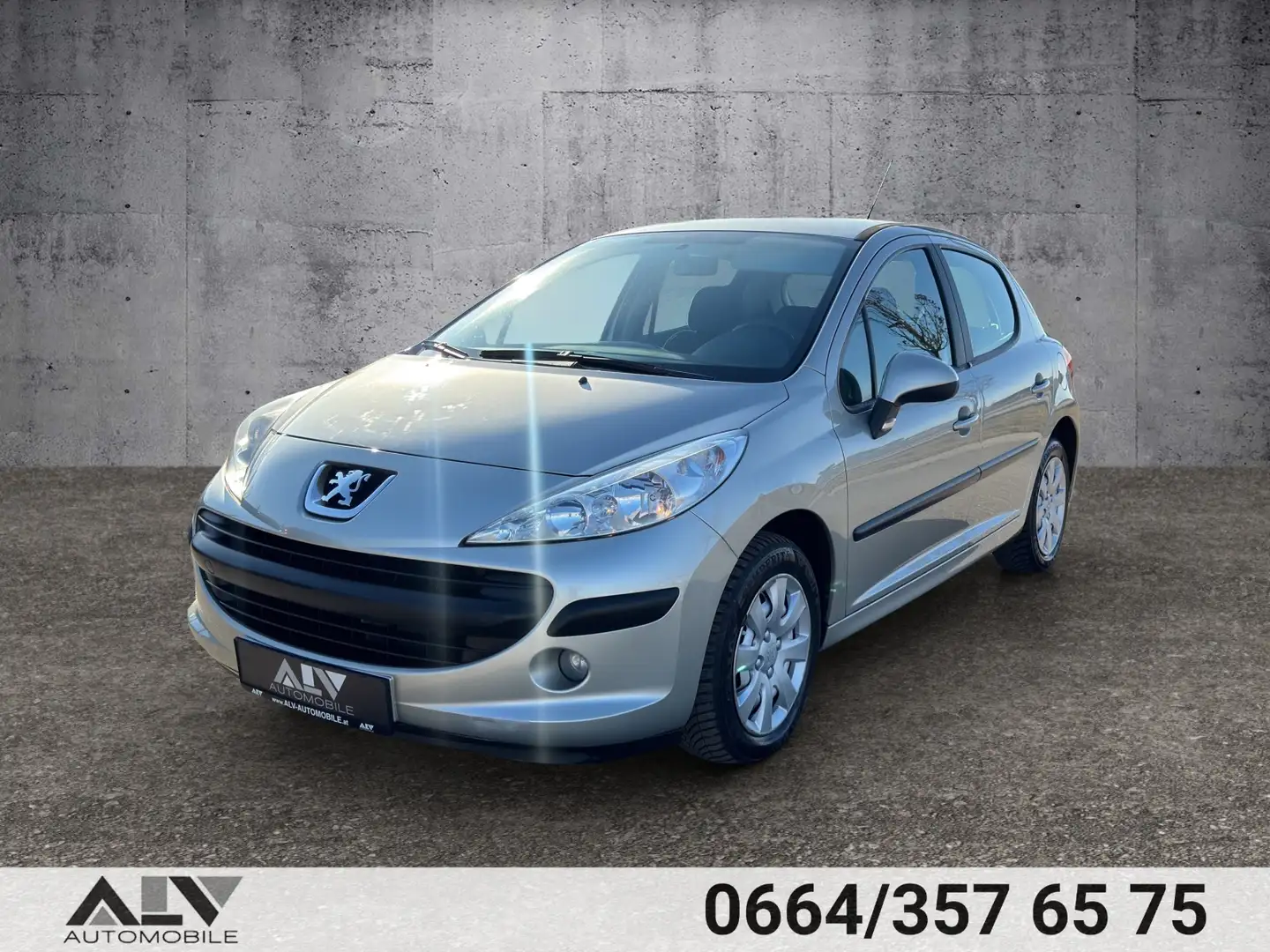 Vehicle image, number 2