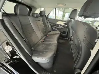 Vehicle image thumbnail, number 6