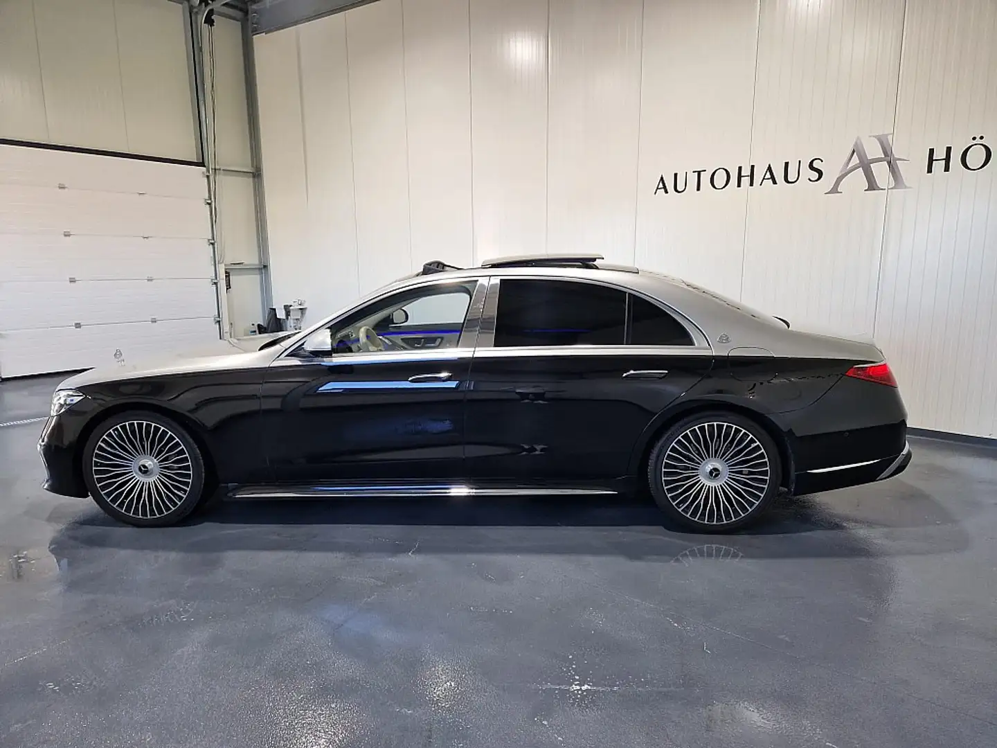 Vehicle image, number 5