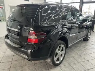 Vehicle image thumbnail, number 5