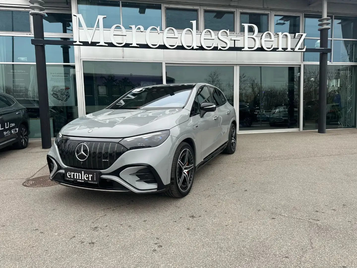 Vehicle image, number 2