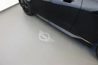 Vehicle image thumbnail, number 19