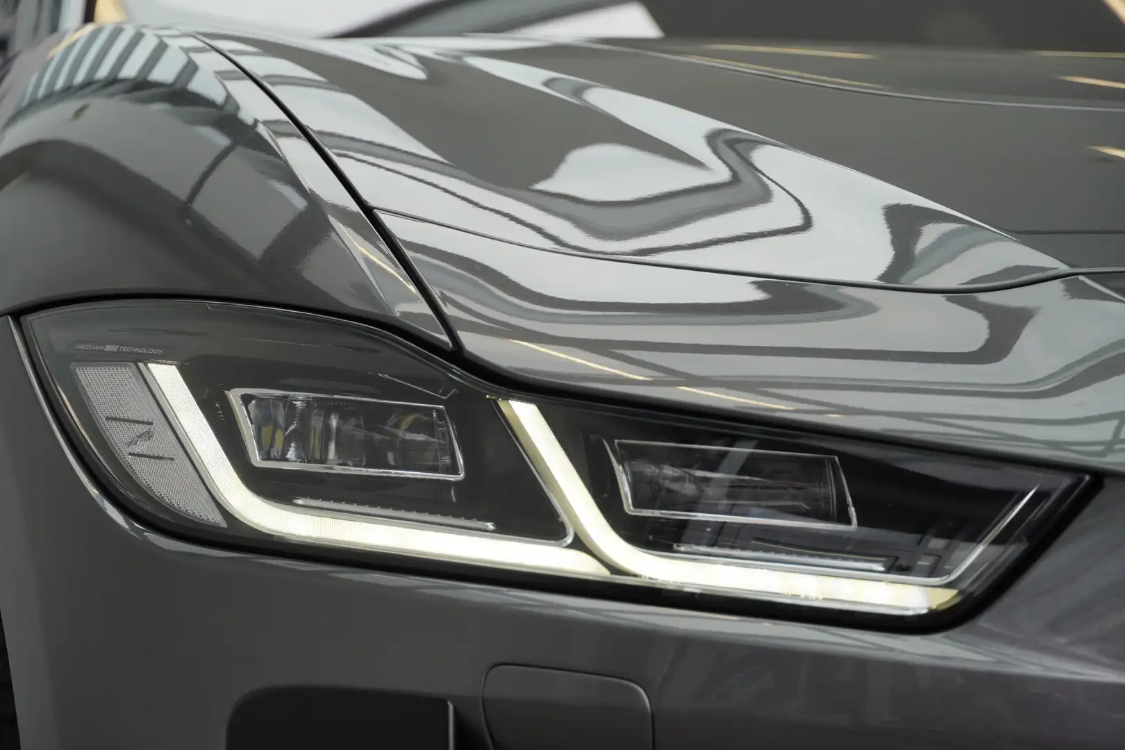 Vehicle image, number 5