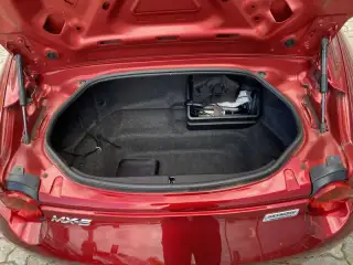 Vehicle image thumbnail, number 6