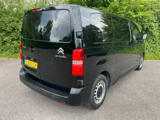 Vehicle image thumbnail, number 6