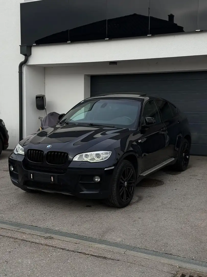 Vehicle image, number 4