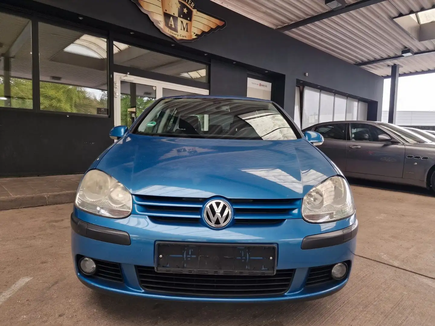 Vehicle image, number 4