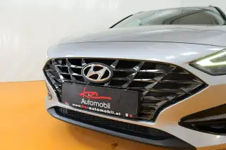Vehicle image thumbnail, number 11