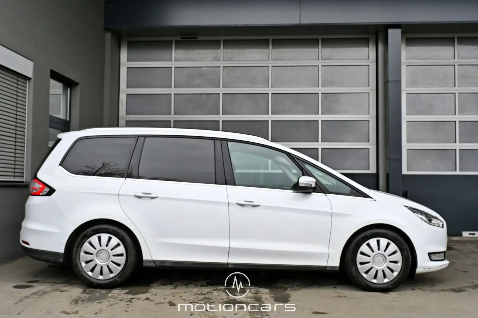 Vehicle image, number 5