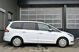 Vehicle image thumbnail, number 5