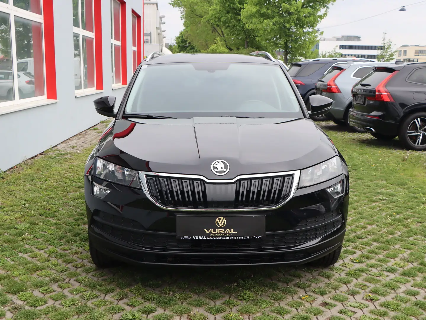 Vehicle image, number 3