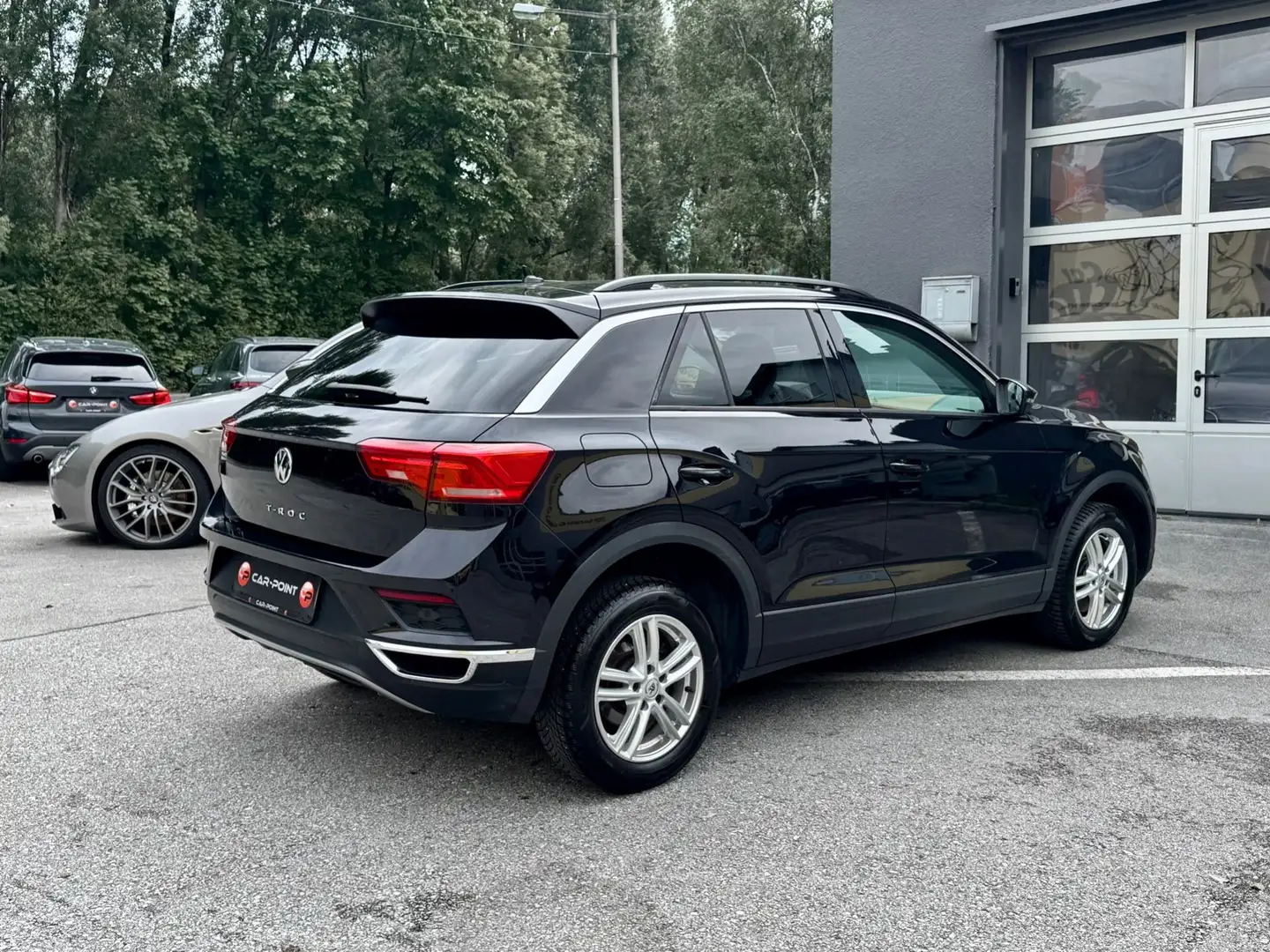 Vehicle image, number 2