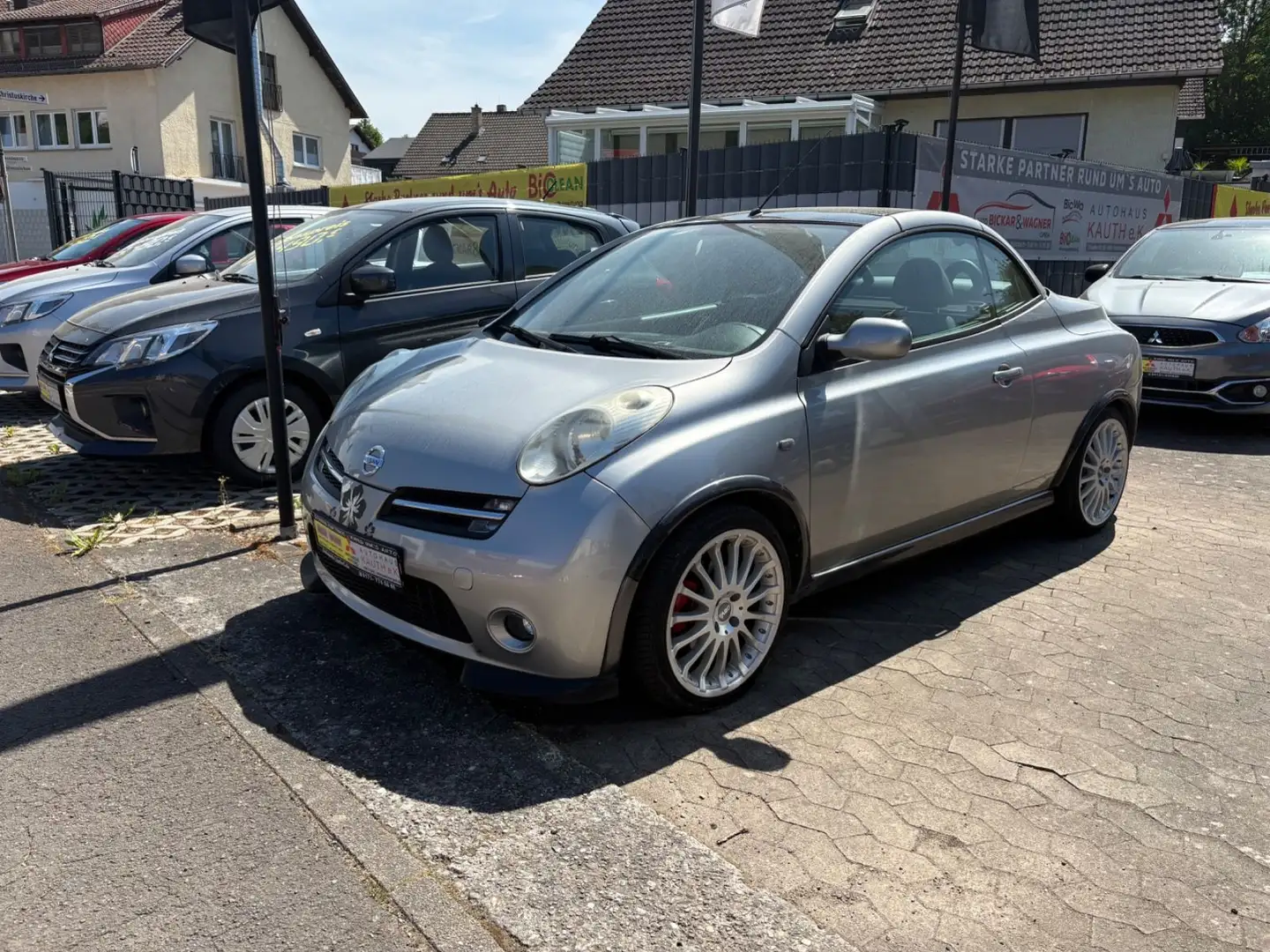 Vehicle image, number 2