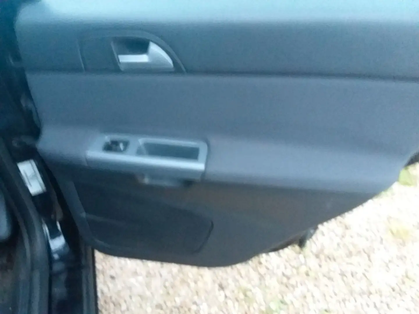 Vehicle image, number 8