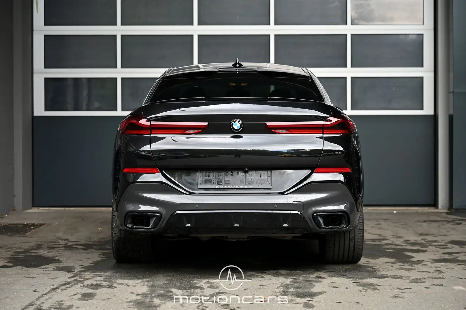 Vehicle image, number 4