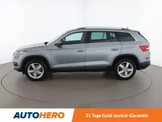 Vehicle image thumbnail, number 3