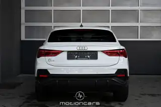 Vehicle image thumbnail, number 4