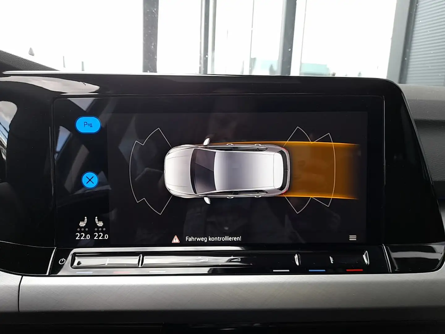 Vehicle image, number 4